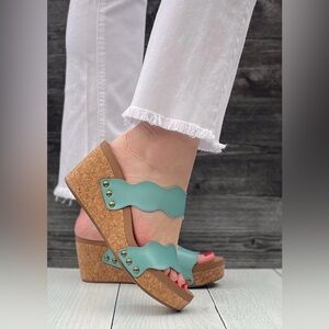 NEW Corkys Obviously Wedge Sandal Size 9